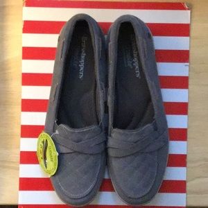 Grasshoppers Women’s Suede Slip on Moccasins